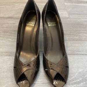 Stuart Weitzman Heels size 7.5.